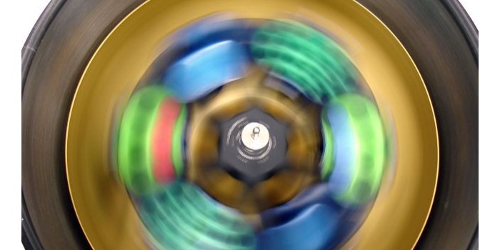 如何確保離心機平衡？