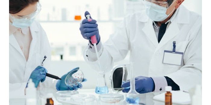 像專業(yè)人士一樣進行移液的十大技巧